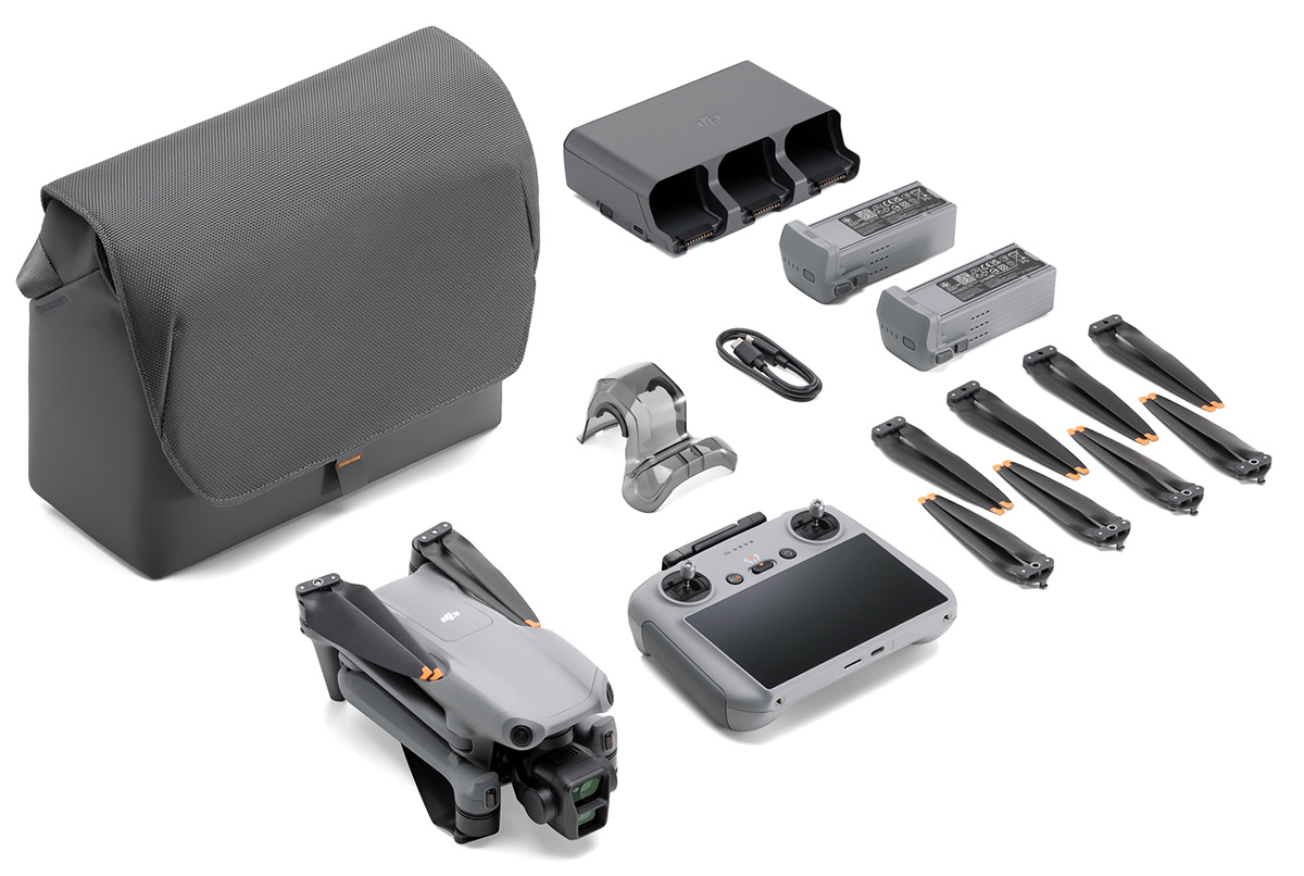 Квадрокоптер DJI Air 3 Fly More Combo (пульт DJI RC 2)